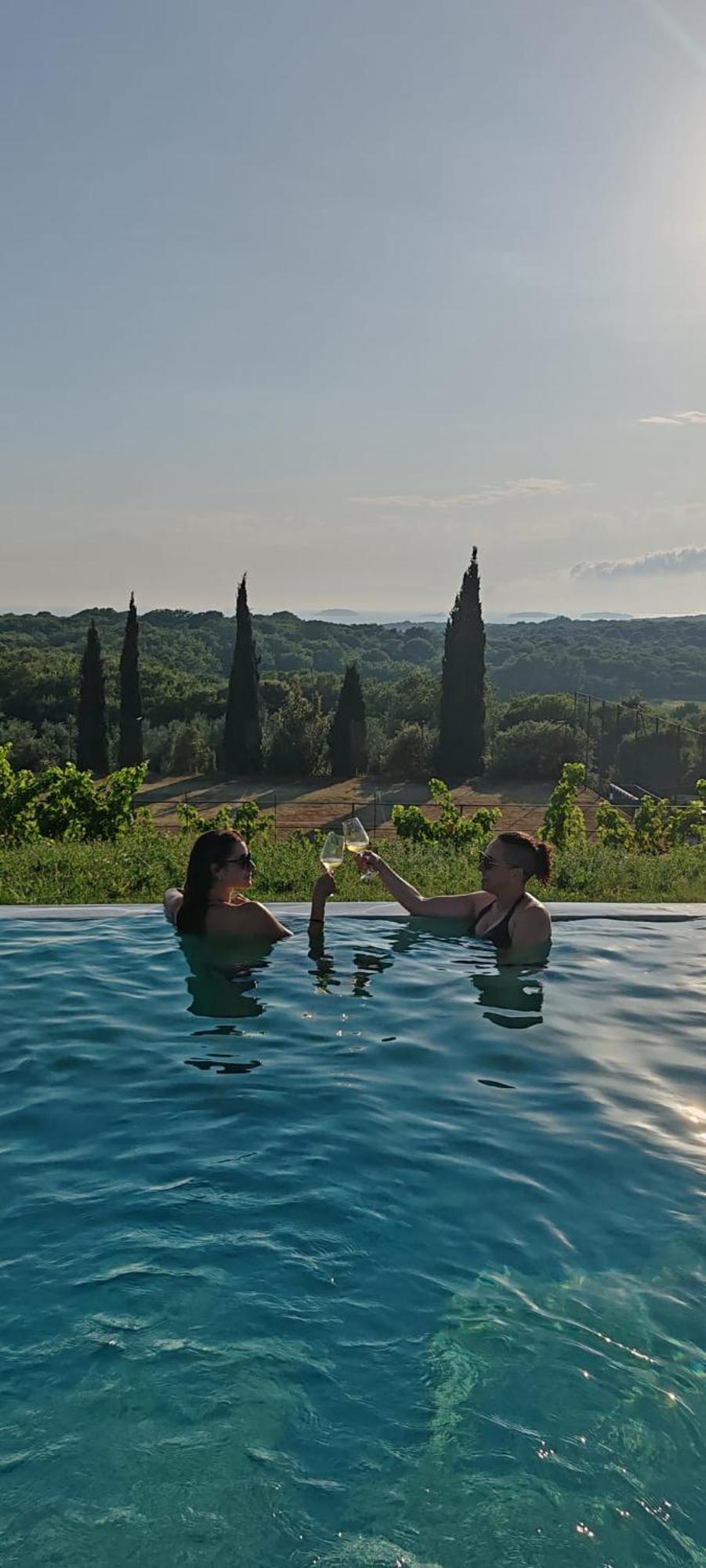 Collis Winery - Family & Friends - Mobilhome Rovinj Exteriér fotografie